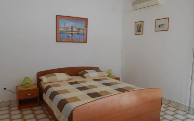 Apartment Near Novalja Center