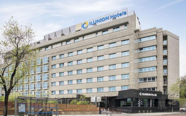 Hotel ILUNION Pio XII вид на фасад
