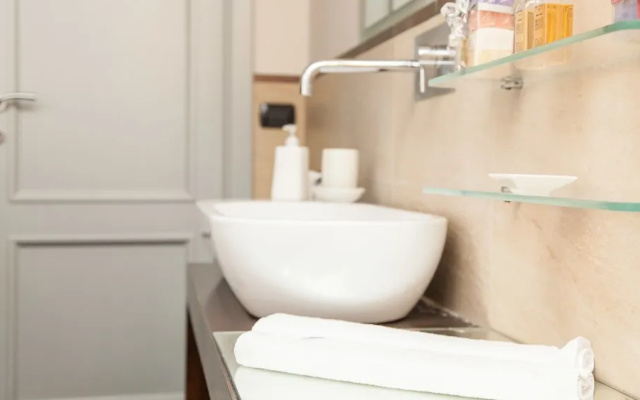 Rental in Rome Giunione Lucina