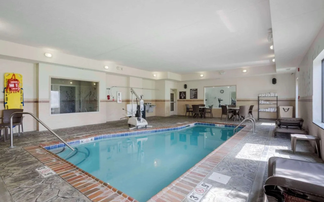 Comfort Inn (Cave City)