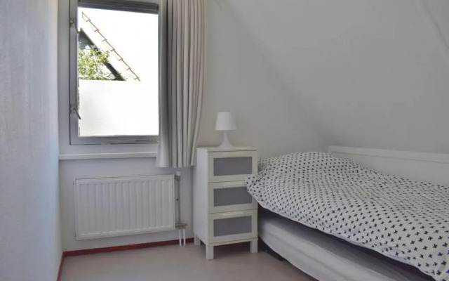 Holidayhouse - Zuidweg 18 Zonnemaire 'Park Viletta huisje 28'
