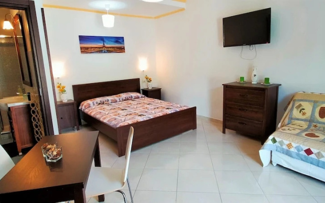 Tramonti Countryside Villa With Jacuzzi and Garden