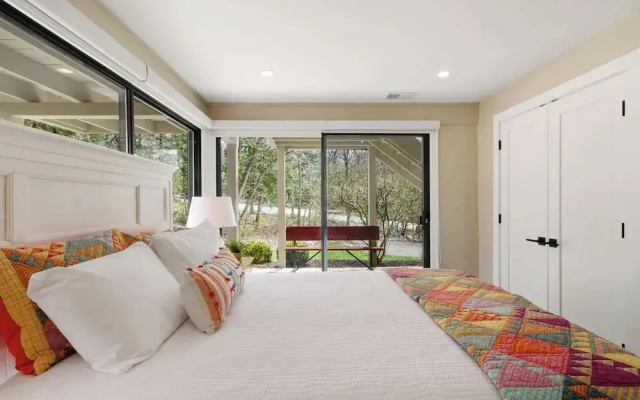 Abbey Springs - Private Community & Amenities!