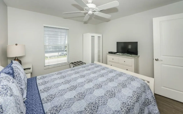 The New Hotel Indian Shores