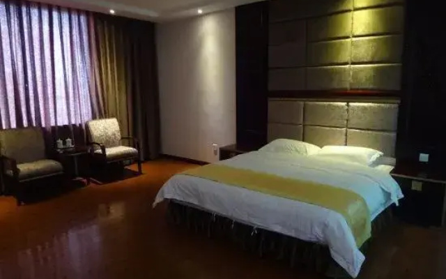 ruilong Hotel