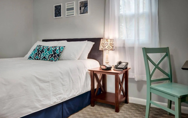 Kittery Inn and Suites