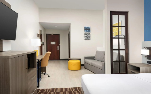 Comfort Suites Lake City