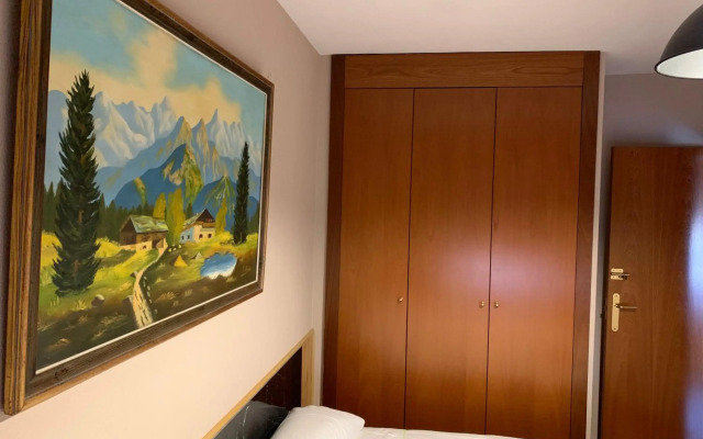 Apartamentos Suites Torr en Caja Mágica - Madrid