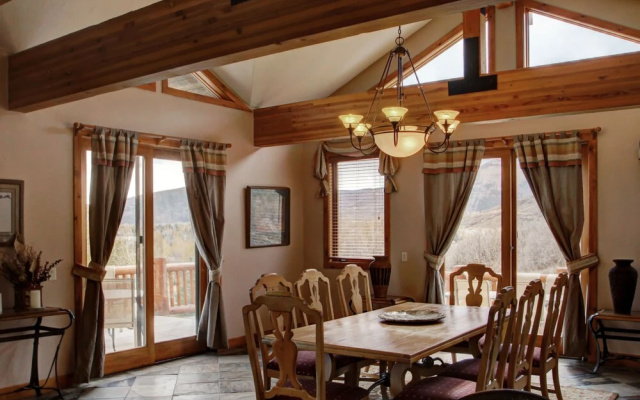 Bear Hollow Village 7 Bedroom by All Seasons Resort Lodging