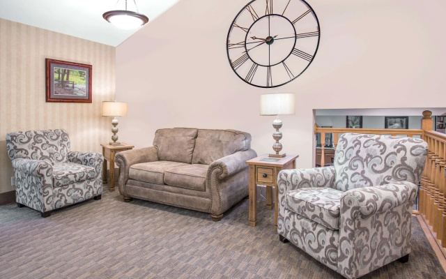 Super 8 by Wyndham Havre