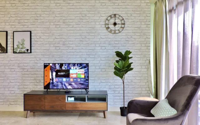 Anggun Residence by Sleepy Bear
