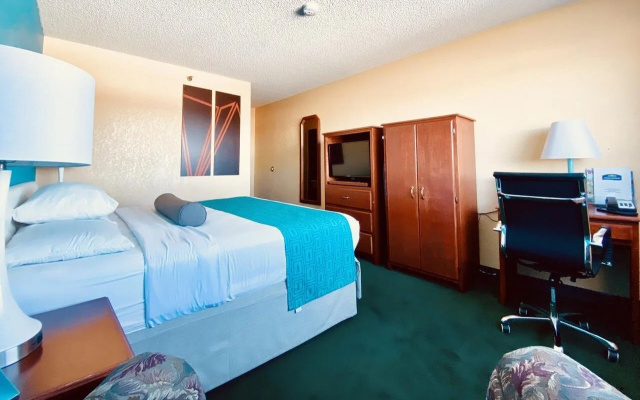 Howard Johnson Denver/West