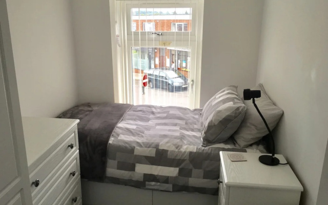 Harbour Lets - Hendre Road Apartment - Pencoed