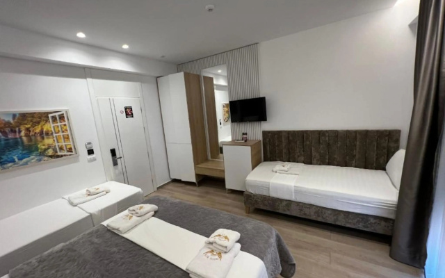 Ilio Boutique Hotel