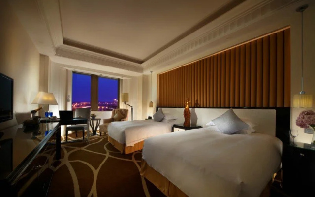 Inspirock Hotel Luxury