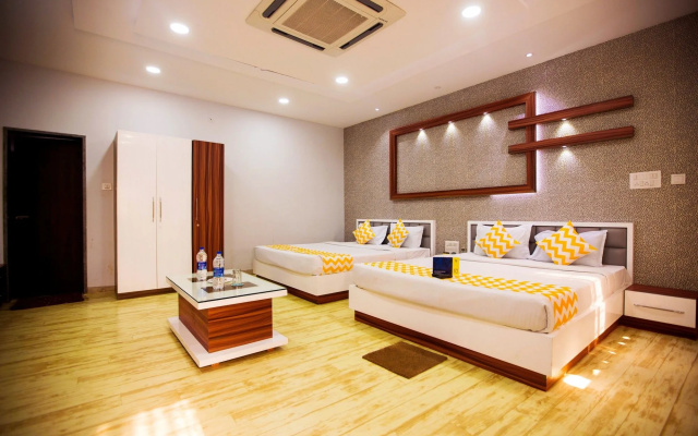 FabHotel Bee Town A.B Road