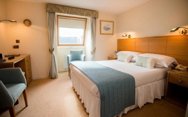 Moorings Hotel