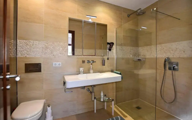 Wonderful Holiday Home With Private Pool