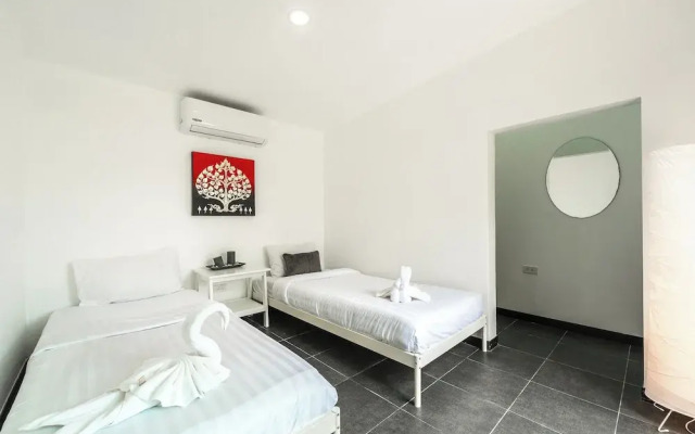4Br Near Pier Private Pool & Garden V246