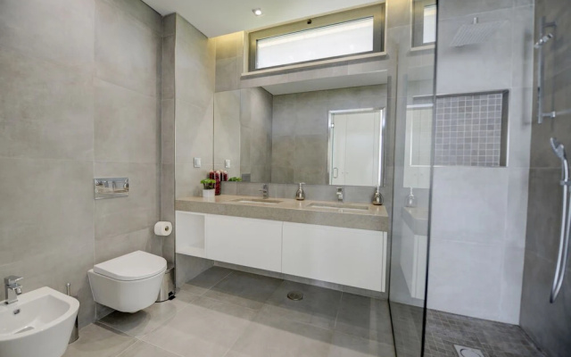 Arade Riverside Modern Apartment