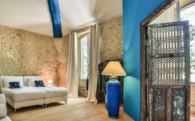 1784 Domaine de Lourmarin