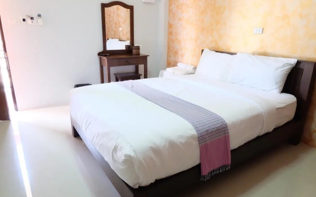 Benya Hotel