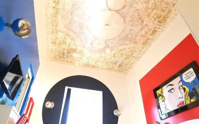 Kiss Me Rome Luxury Rooms