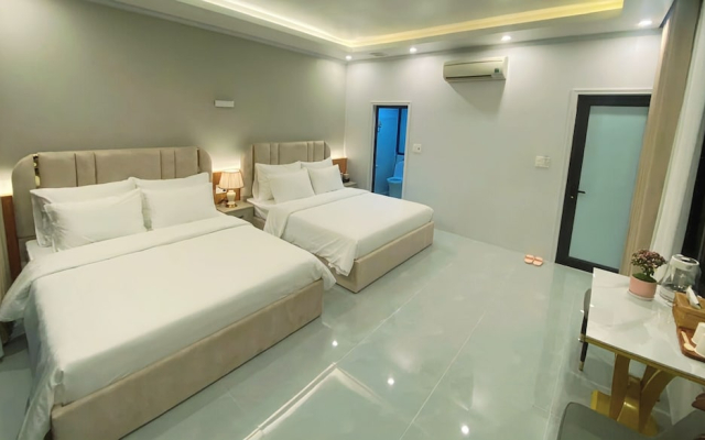 Van Mieu Garden House