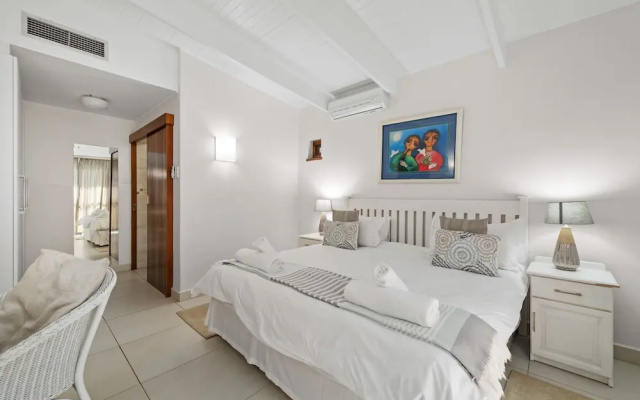 San Lameer Villa Rentals  2707