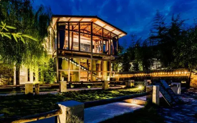 Luyao Hotel