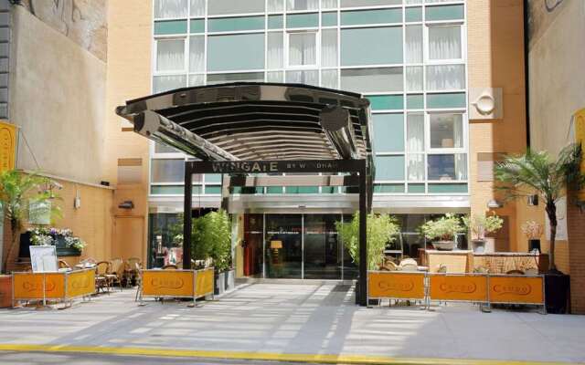 Отель Wingate By Wyndham Midtown США, Нью-Йорк - отзывы, цены и фото номеров - забронировать отель Wingate By Wyndham Midtown онлайн вид на фасад