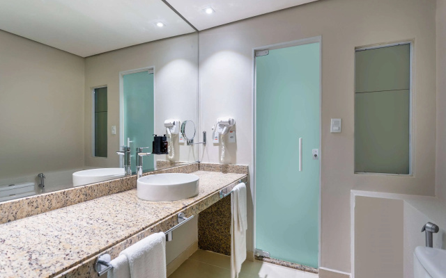 TRYP by Wyndham Manaus Aeroporto