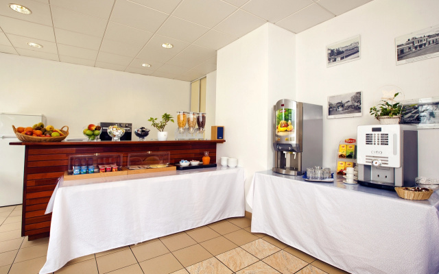 BRIT HOTEL Confort Lannion Centre Gare
