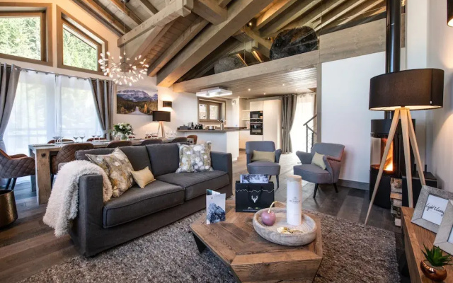 Canyon Lodge