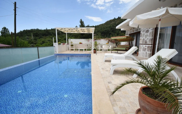 Villa Otantik
