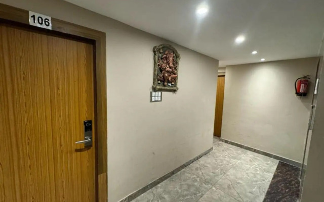 Hotel Green Leaf By T And M Hotels