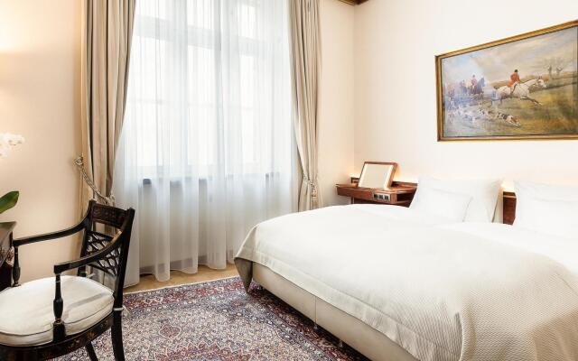 Отель Derag Livinghotel De Medici Германия, Дюссельдорф - 1 отзыв об отеле, цены и фото номеров - забронировать отель Derag Livinghotel De Medici онлайн комната для гостей