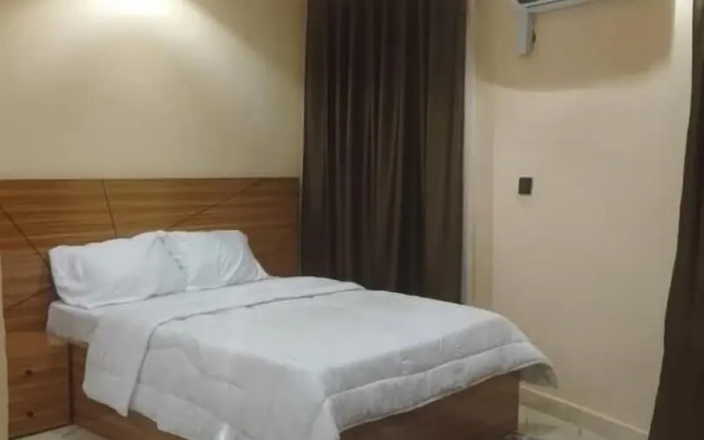Aquarian 2 Bedrooms Apartment
