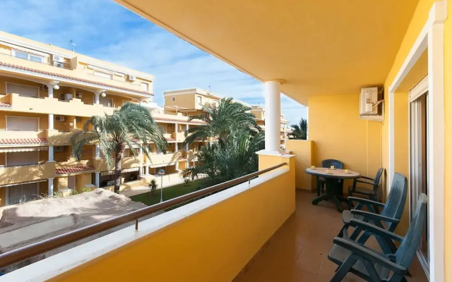 Cascades in D nia With 2 Bedrooms and 1 Bathrooms