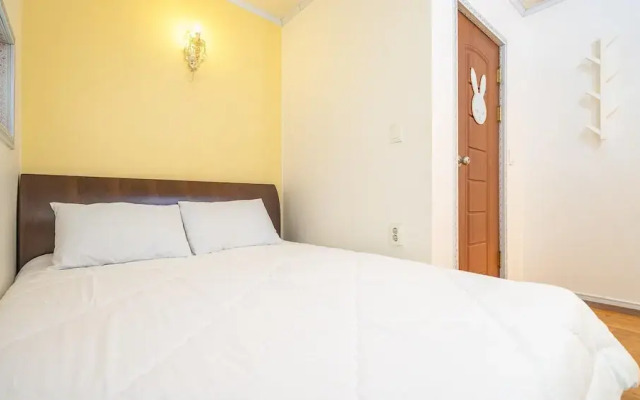Gapyeong Gold Castle Pension