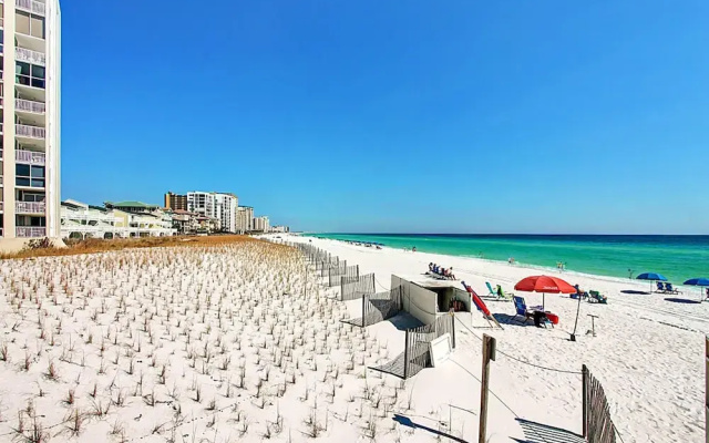 Shoreline Towers 3083 by RealJoy Vacations