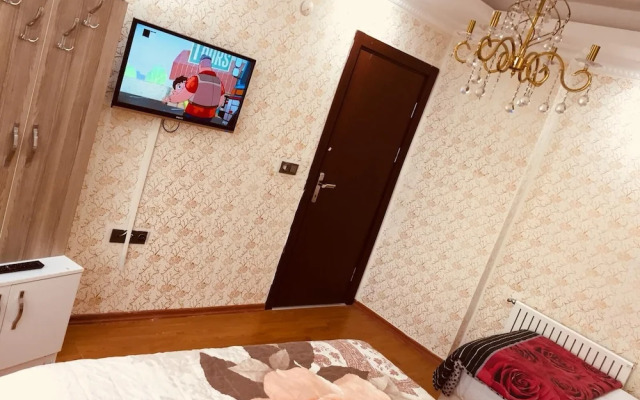 Deluxe Royal Apart