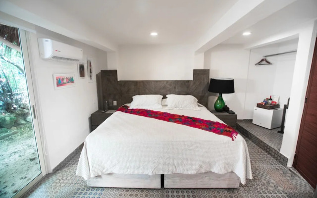 Hotel Paradise Suites