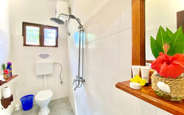 Villa Orchid Beach Guest House