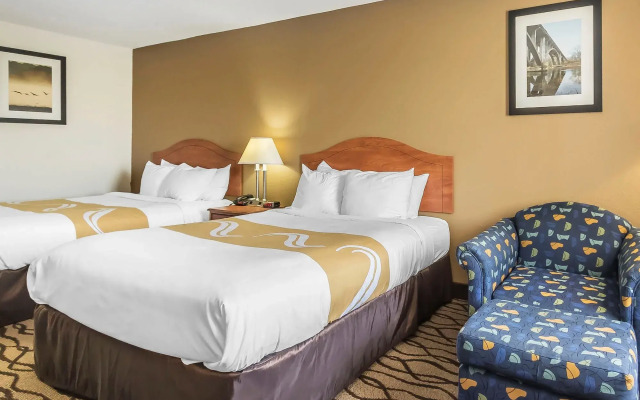 The Riverstone Hotel Charleston-Sikeston