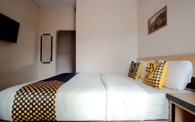 Anissa Guest House by OYO Rooms