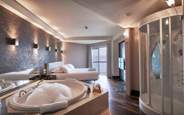 Richmond Nua Wellness -Spa - Adults Only