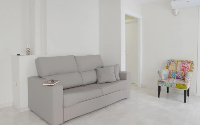 Apartamentos Paloma 3000