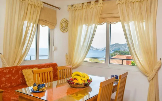 Evita Apartments