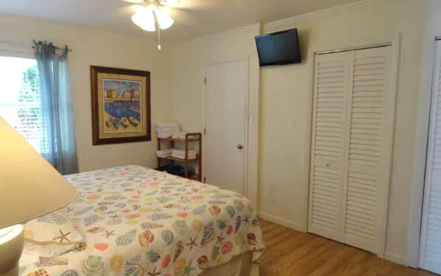 4 Beach Lovers Villa